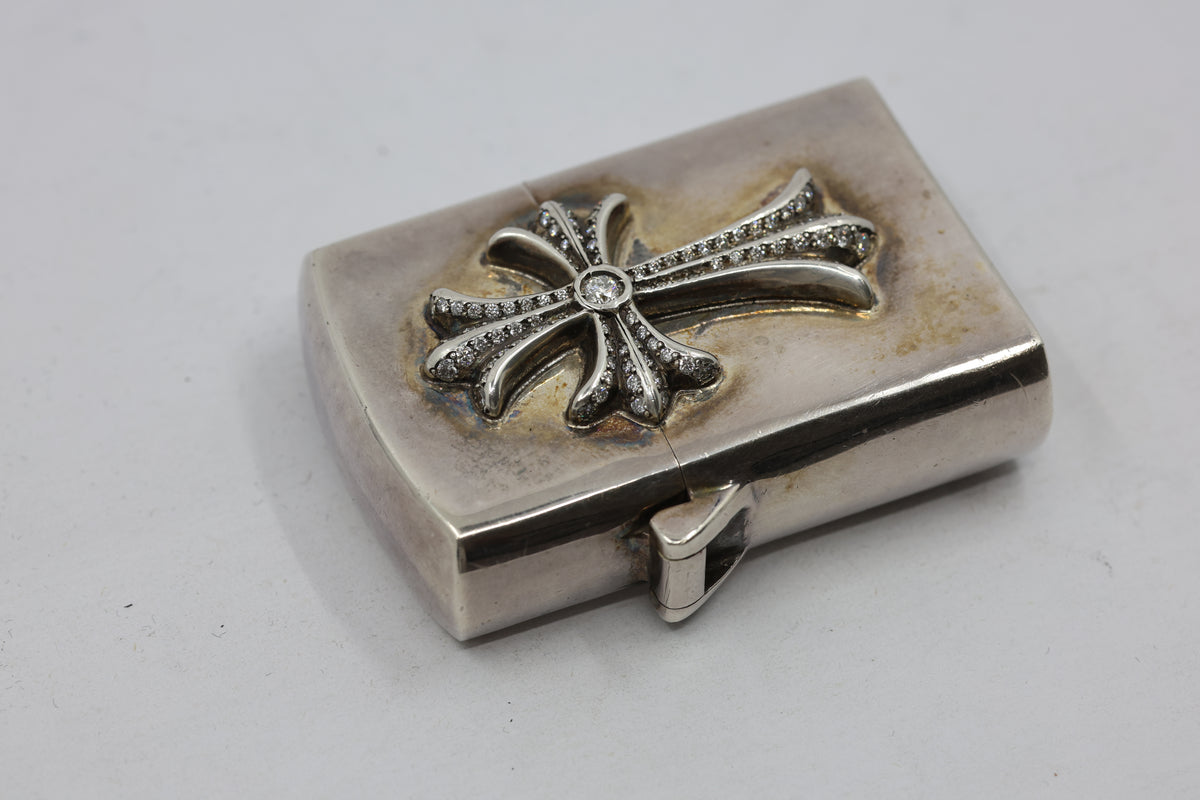Chrome Hearts Cross Lighter with Natural Pavé Diamonds Aftermarket Set | AVNTGRDNY NYC