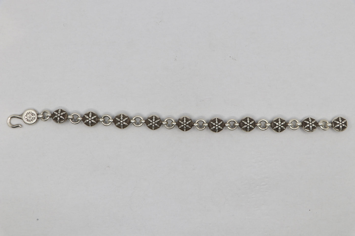 Chrome Hearts No. 2 Star Crossball Bracelet 10 Links | AVNTGRDNY NYC