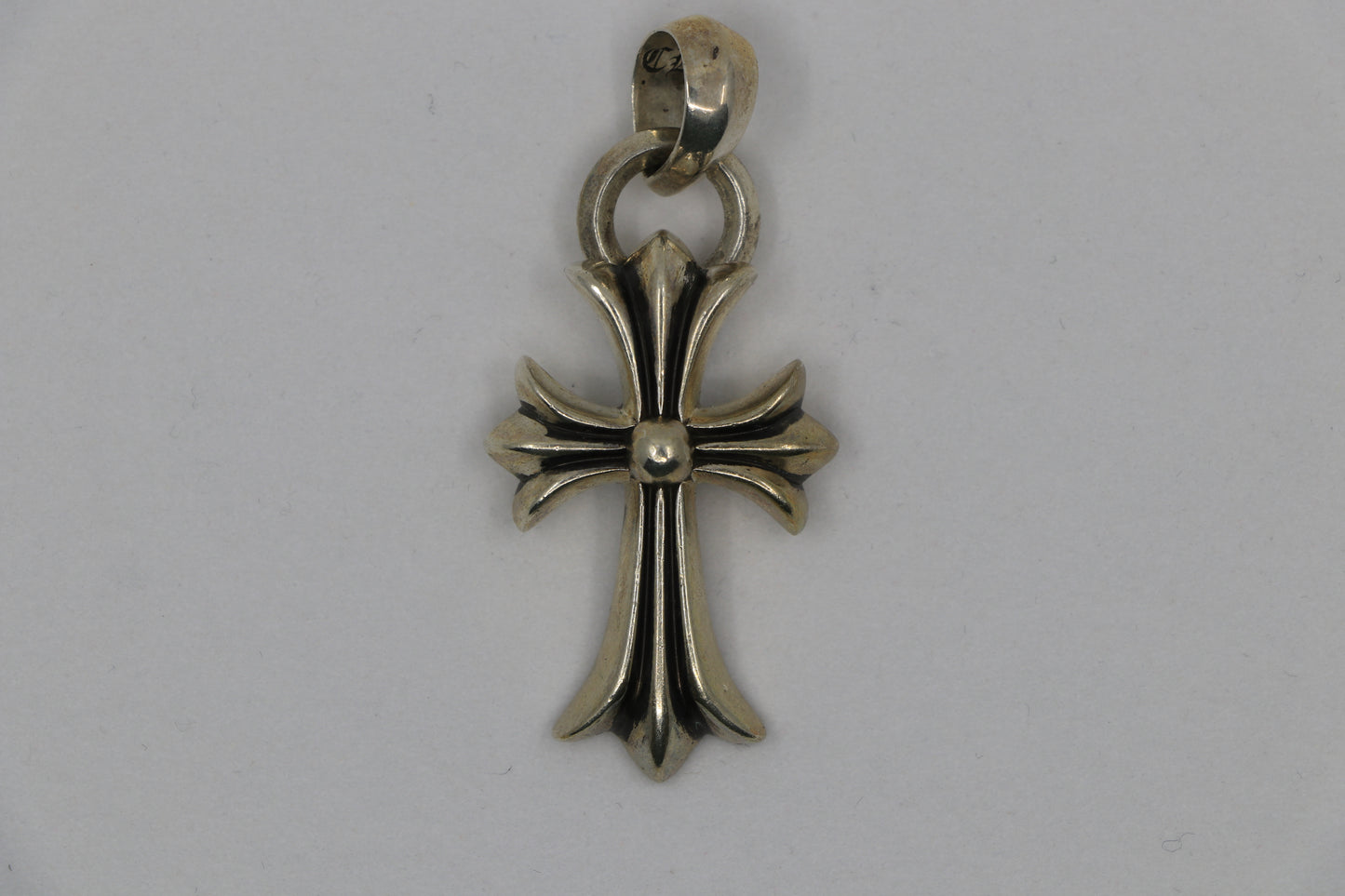 Chrome Hearts Small Cross Pendant Sterling Silver | AVNTGRDNY NYC