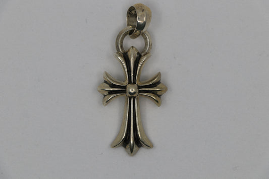 Chrome Hearts Small Cross Pendant Sterling Silver | AVNTGRDNY NYC