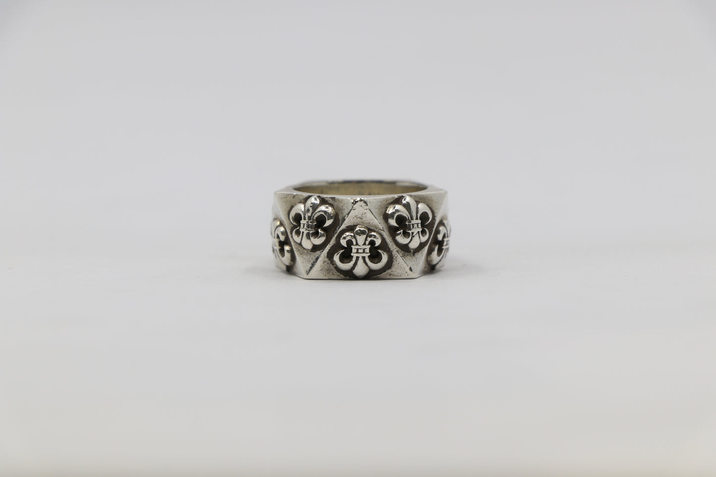 Chrome Hearts Pentagon BS Fleur Ring Size 7| AVNTGRDNY NYC