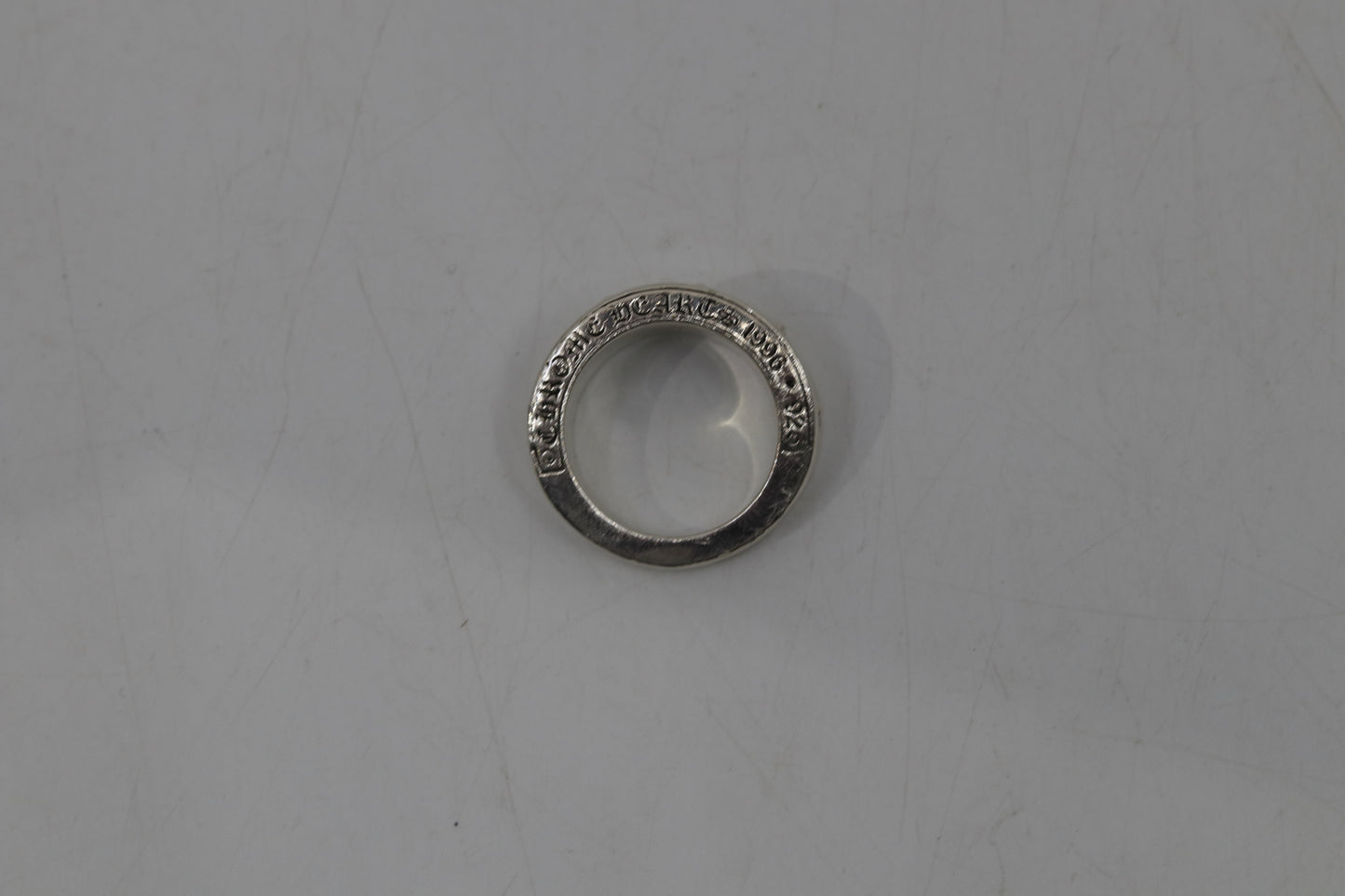 Chrome Hearts Plus V Band Size 8