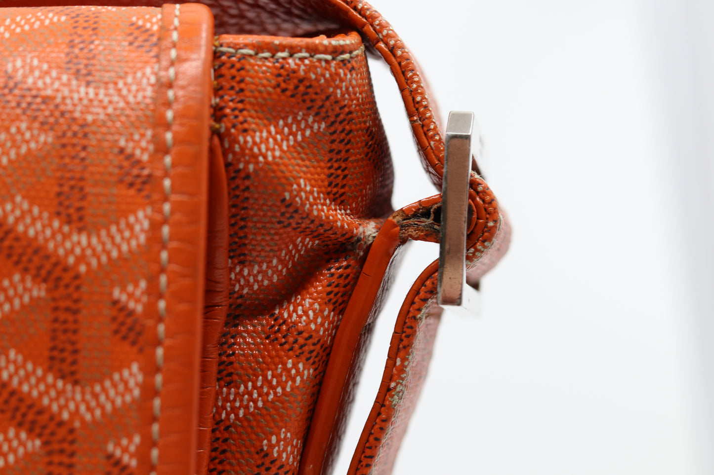 Goyard Messenger Bag Orange