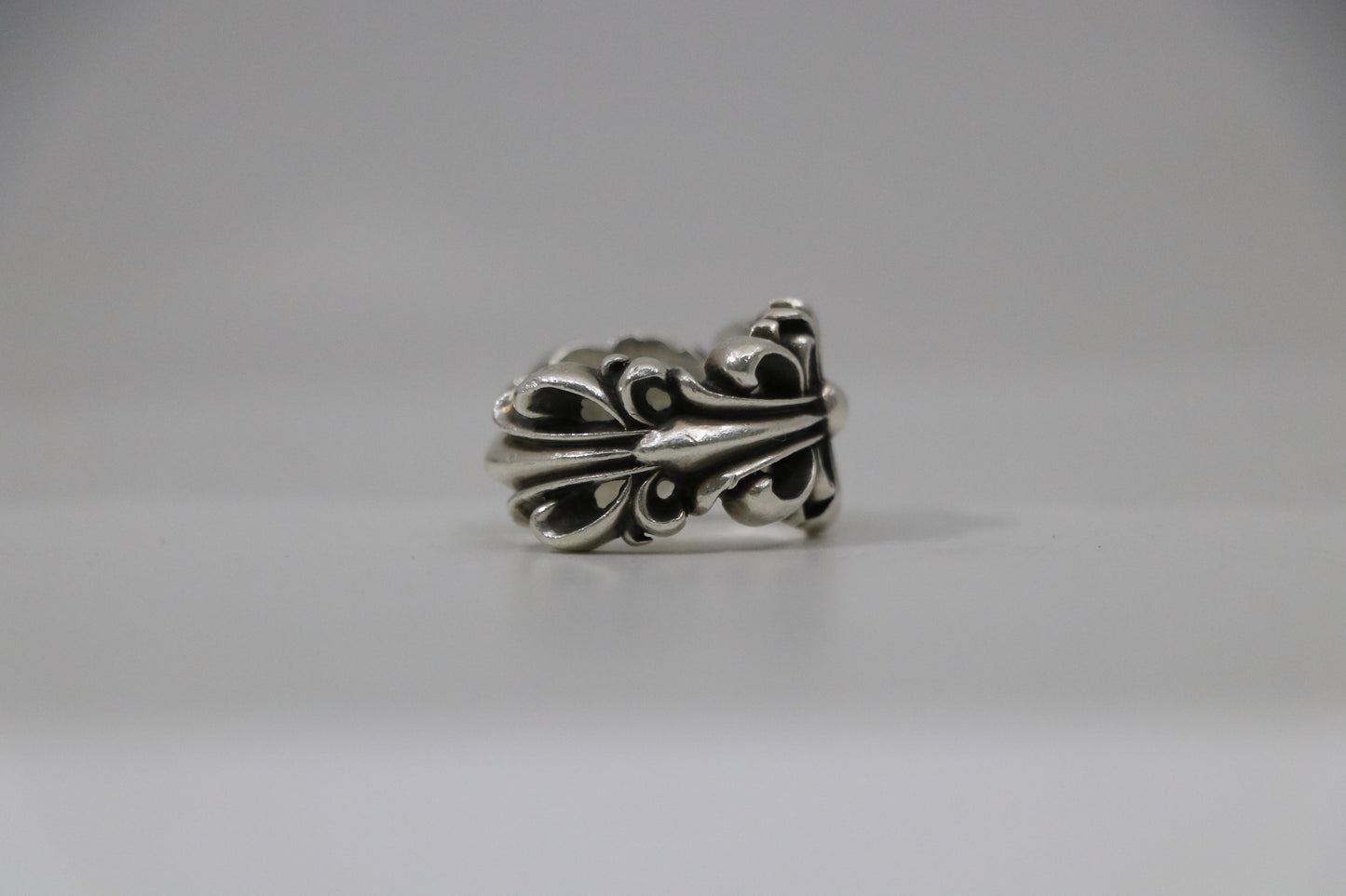 Chrome Hearts Double Floral Ring Size 6 | AVNTGRDNY NYC