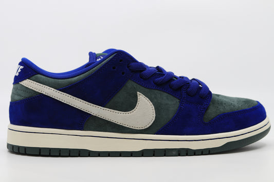 Nike SB Dunk Low Deep Royal Blue Size 11.5