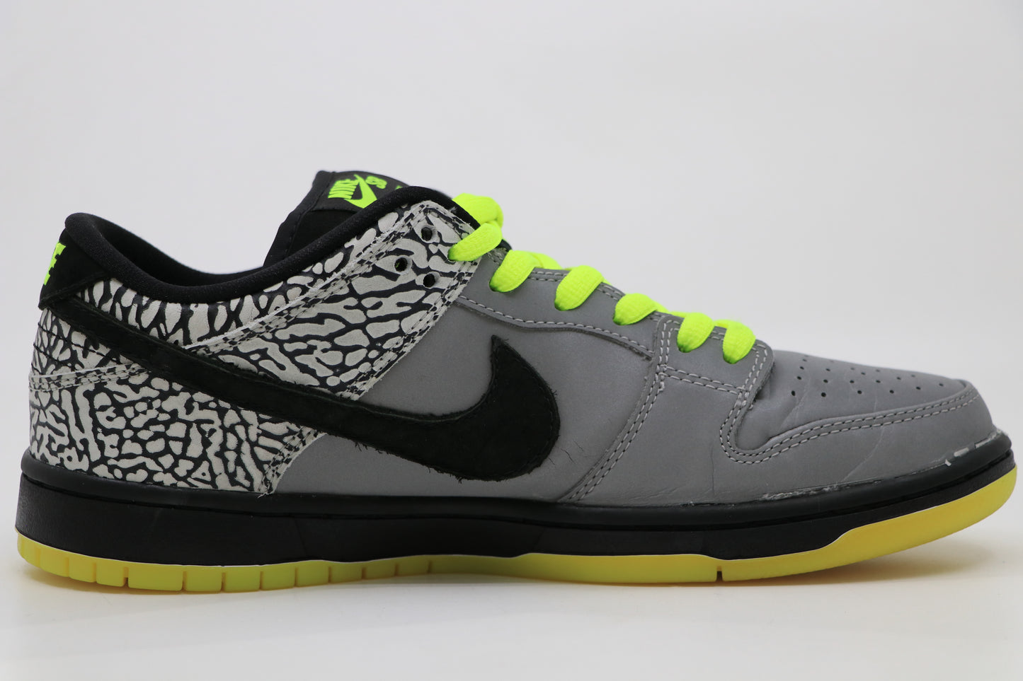 Nike SB Dunk Low Clark Kent Primitive 112 Size 9.5