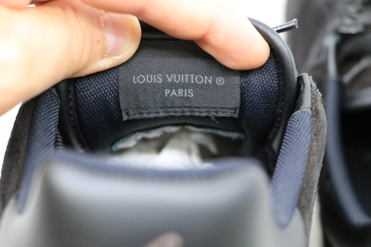 Louis Vuitton Staff Trainer Black LV6.5(8US)