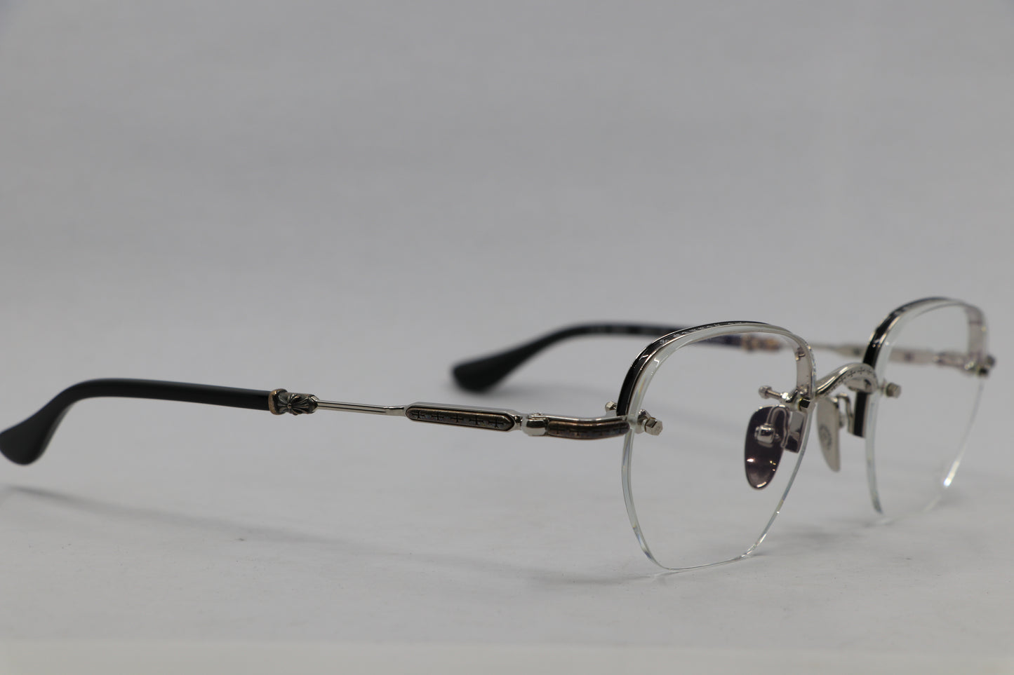 Chrome Hearts Frosted Glasses| AVNTGRDNY NYC