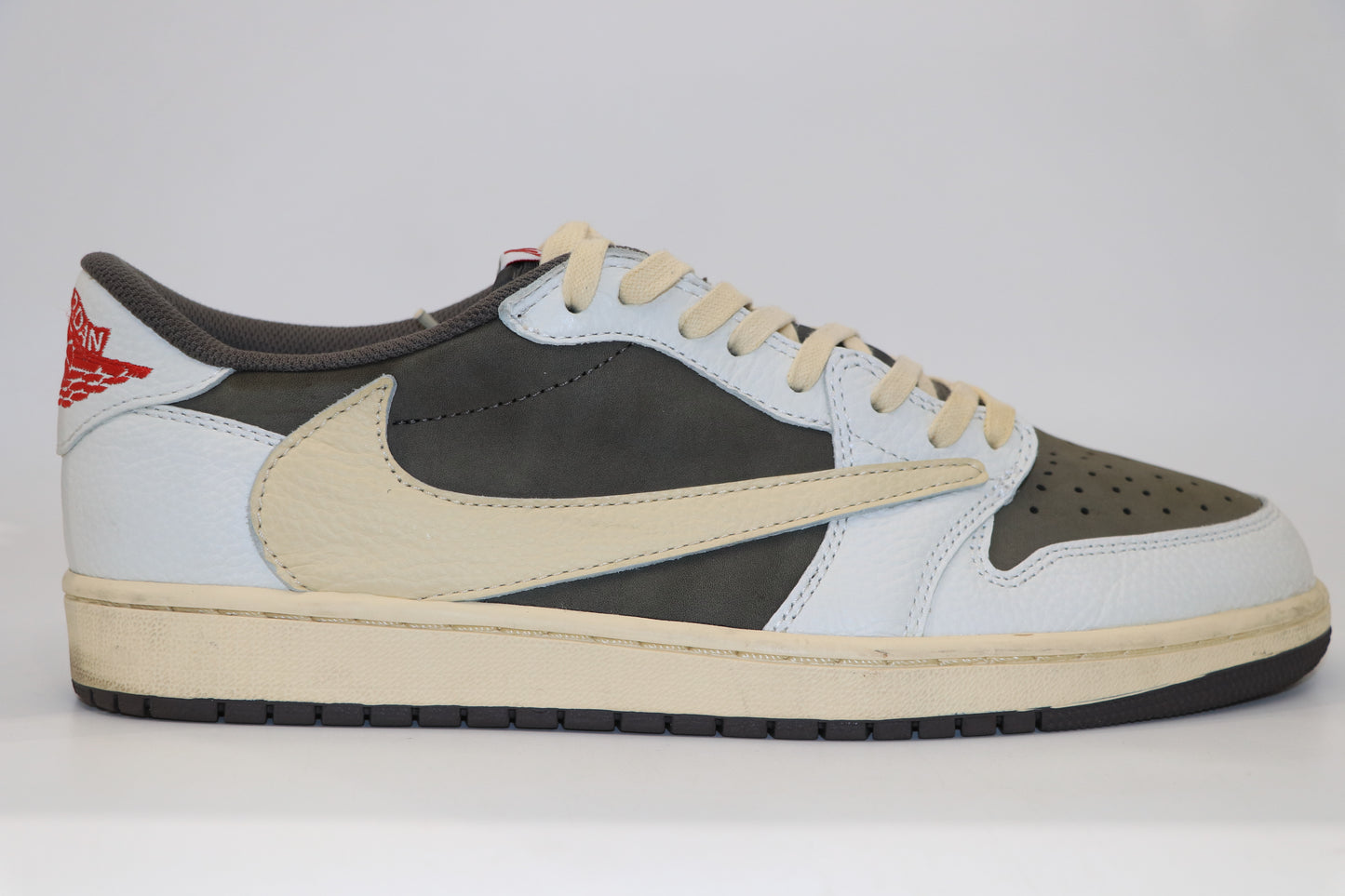 Travis Scott Reverse Mocha Air Jordan 1 Low Size 12 | AVNTGRDNY NYC