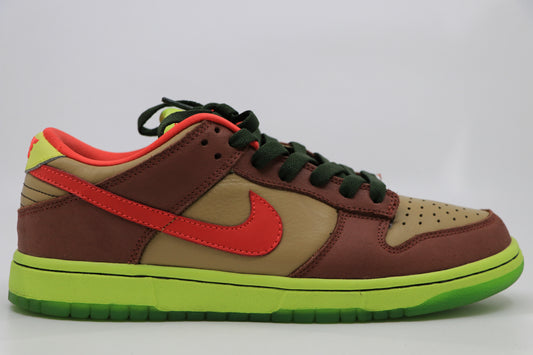Nike SB Dunk Low Toxic Sea Robin Mismatched Pairs