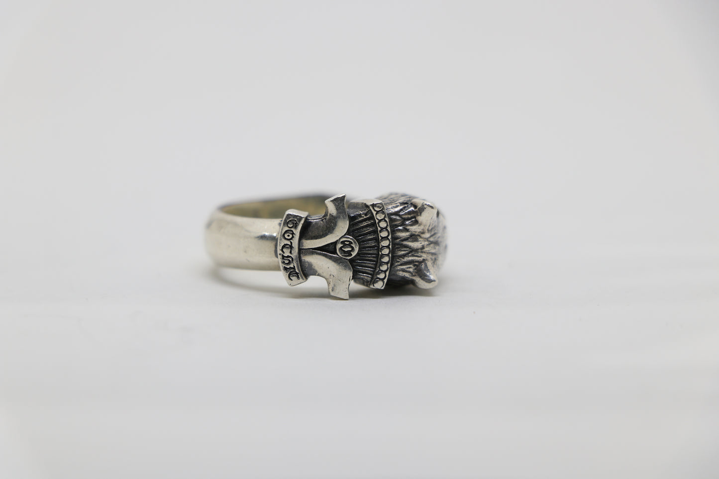 Yohji Yamamoto Silver Gothic Face Ring Size 8.5 | AVNTGRDNY NYC
