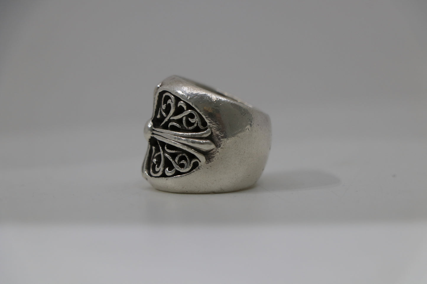 Chrome Hearts Oval Star Ring Size 8.5