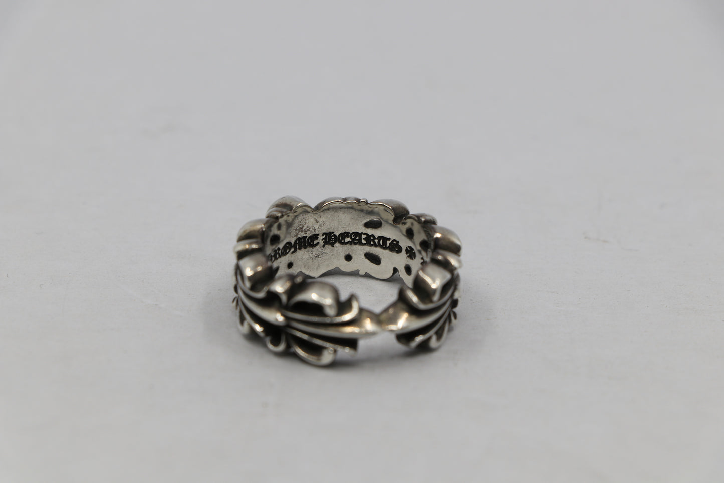 Chrome Hearts Floral Heart Ring Size 11 Pre-Owned| AVNTGRDNY NYC