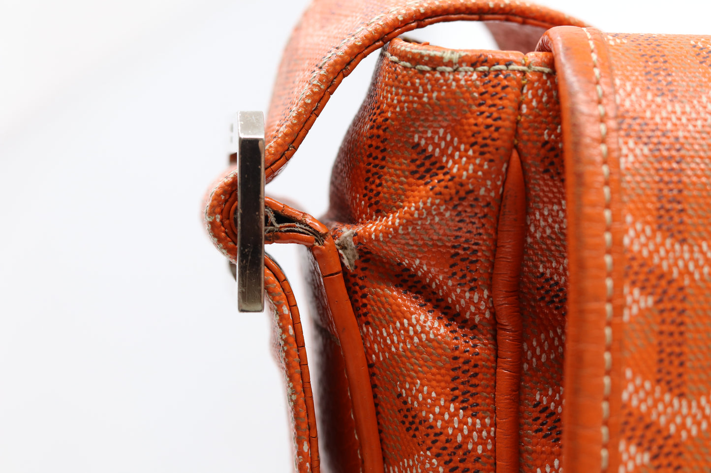 Goyard Messenger Bag Orange