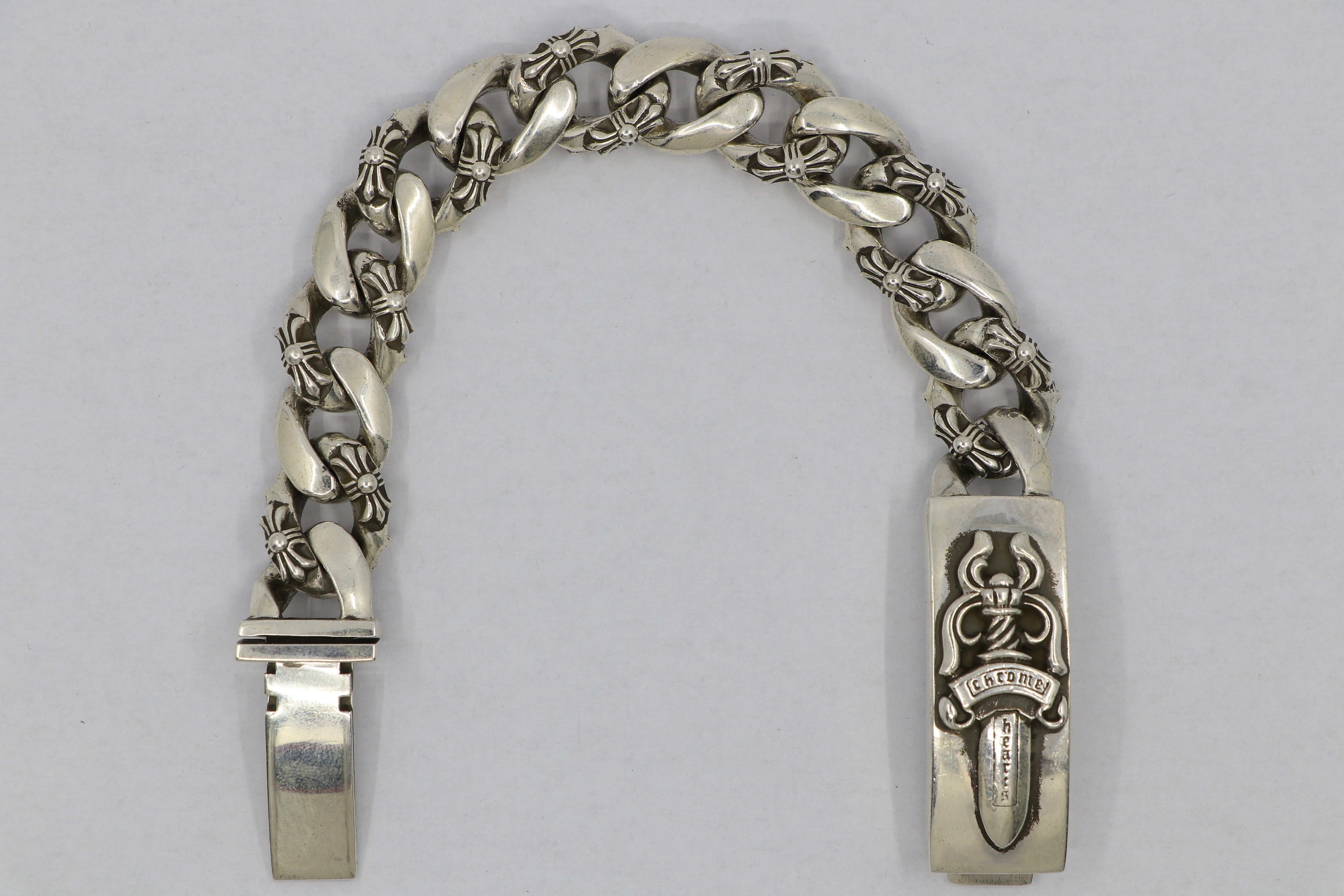 アクセサリー CHROME HEARTS DAGGER BRACELET 13LINK AE307C5D-13E4-4A00-B6FC-