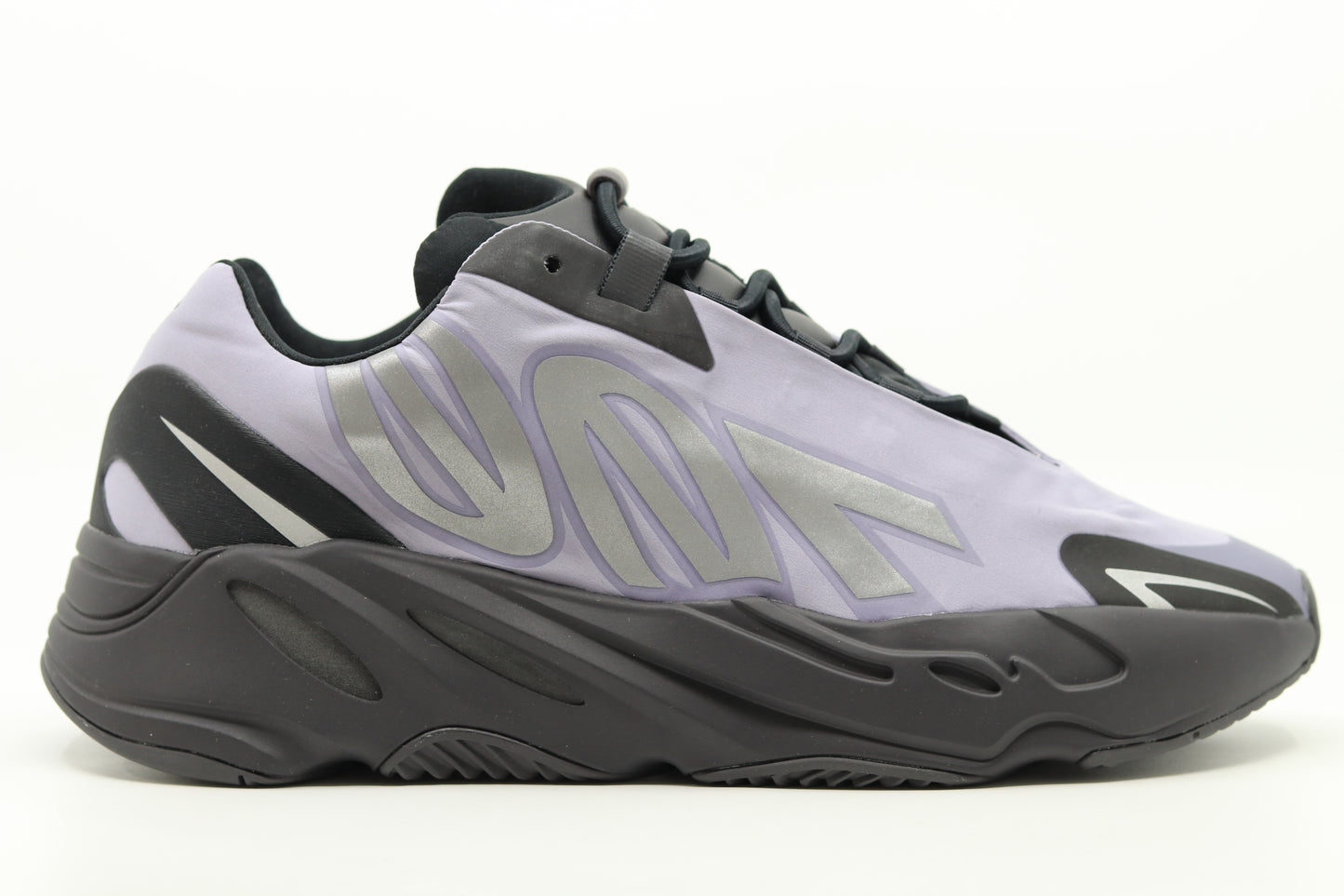 Yeezy 700 MNVN Geode Size 12