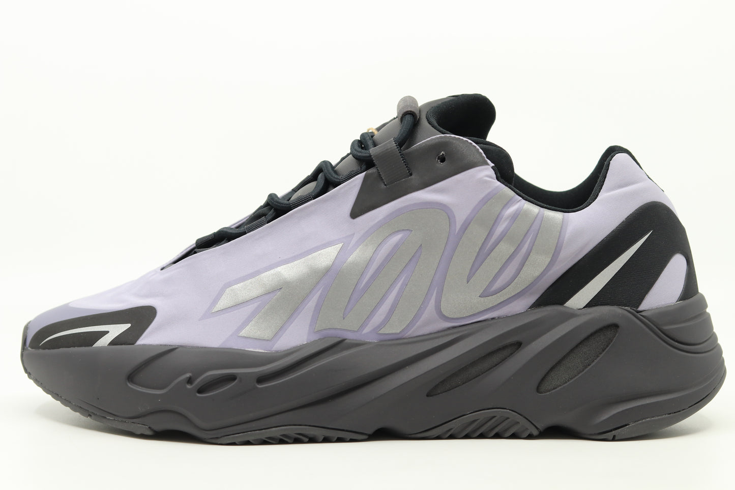 Yeezy 700 MNVN Geode Size 12