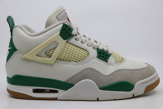 Air Jordan 4 SB Pine Green Size 9.5