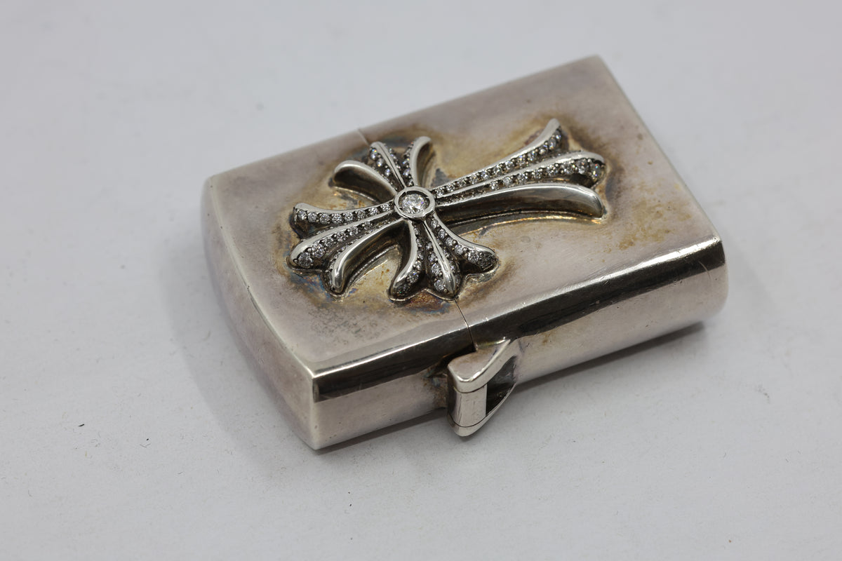 Chrome Hearts Cross Lighter with Natural Pavé Diamonds Aftermarket Set | AVNTGRDNY NYC