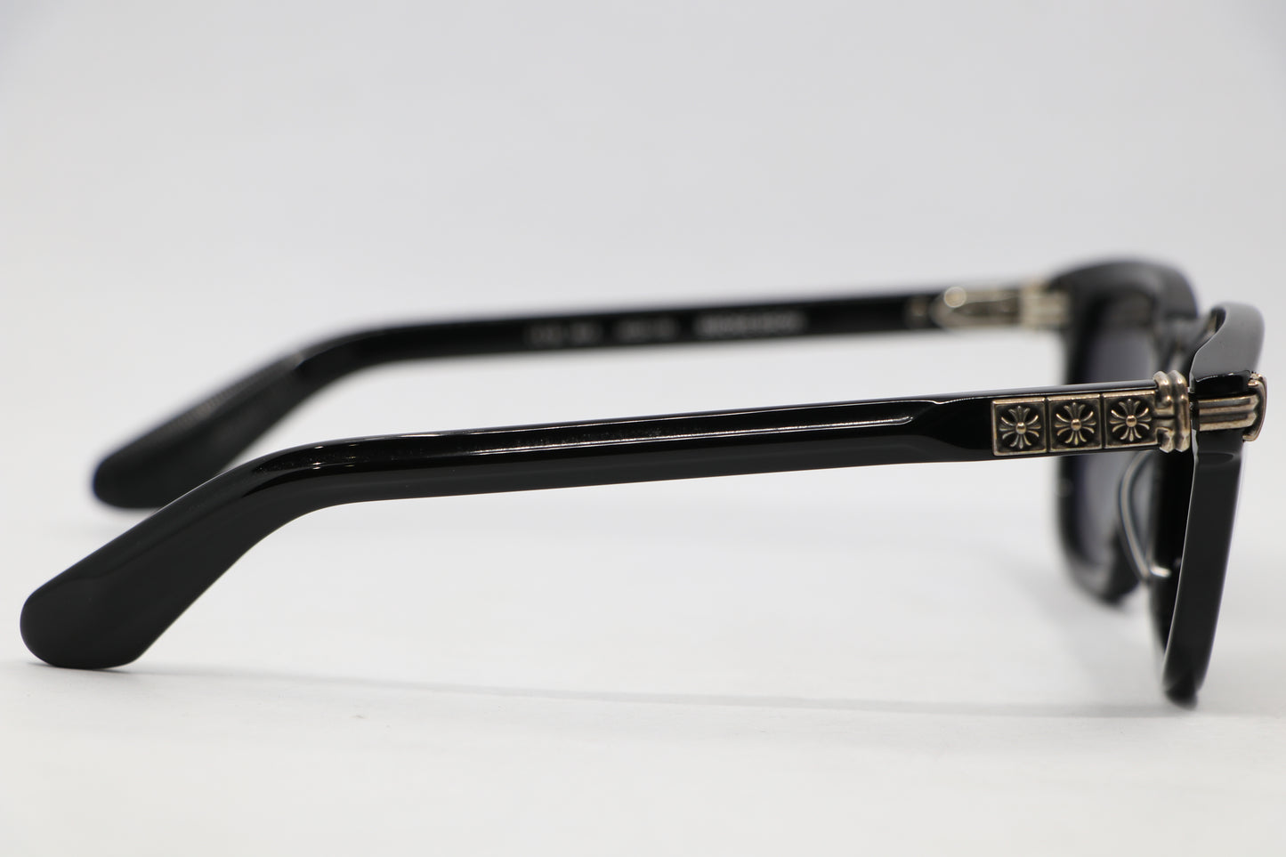 Chrome Hearts Smoke Show Sunglasses| AVNTGRDNY NYC