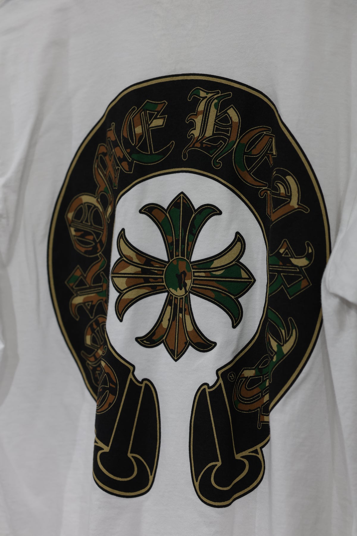 Chrome Hearts Camo Triple Cross Pocket T-Shirt White Size M| AVNTGRDNY NYC
