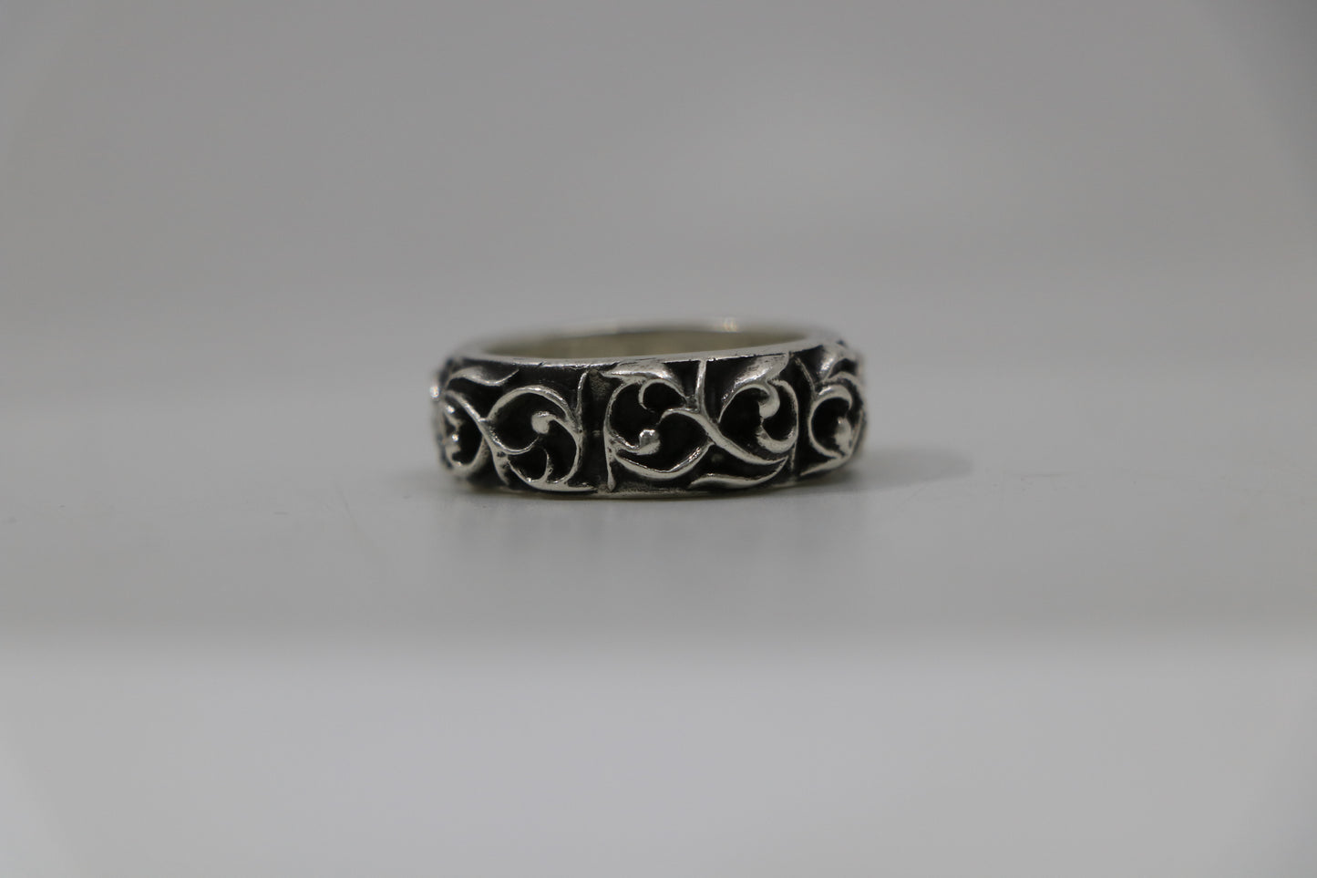 Chrome Hearts Eternity Vine Ring Size 10