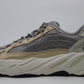 Yeezy 700 V2 Cream Size 6.5
