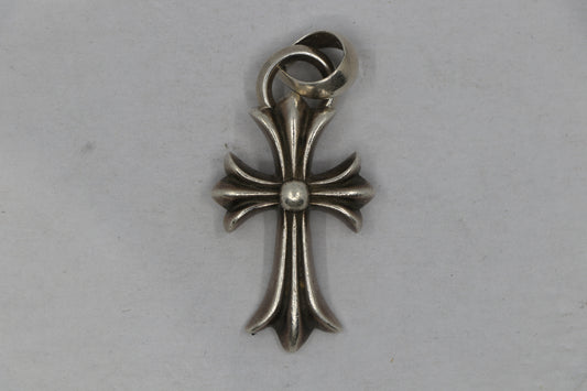 Chrome Hearts Small Cross Pendant Sterling Silver| AVNTGRDNY NYC