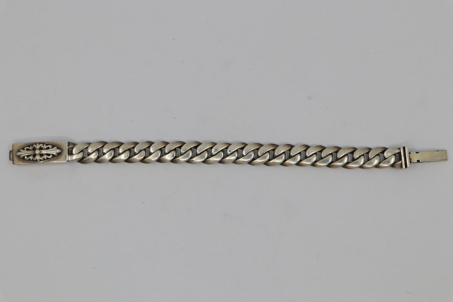 Chrome Hearts Mini Floral ID Bracelet Classic Link 20 Links Pre-Owned | AVNTGRDNY NYC
