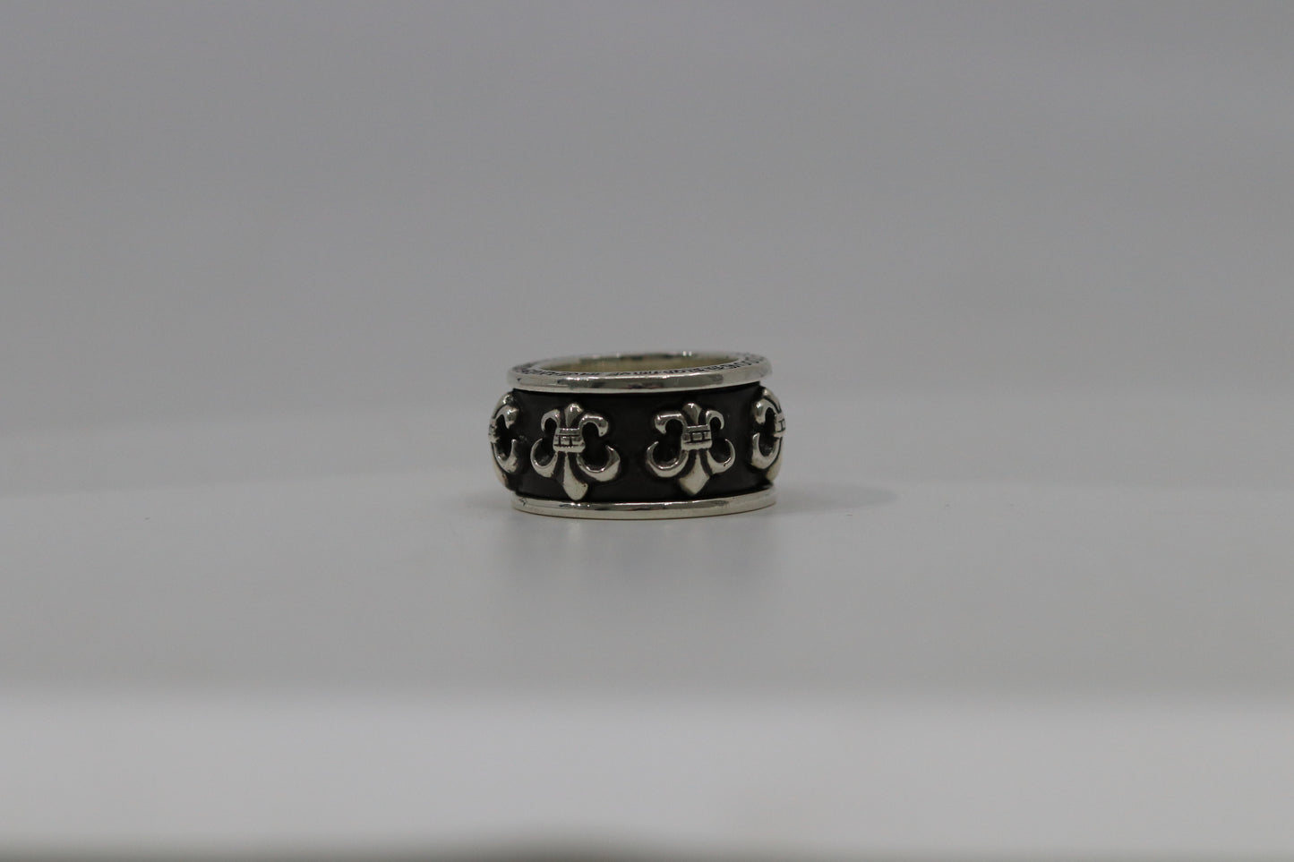 Chrome Hearts Fleur Spinner Ring Size 11