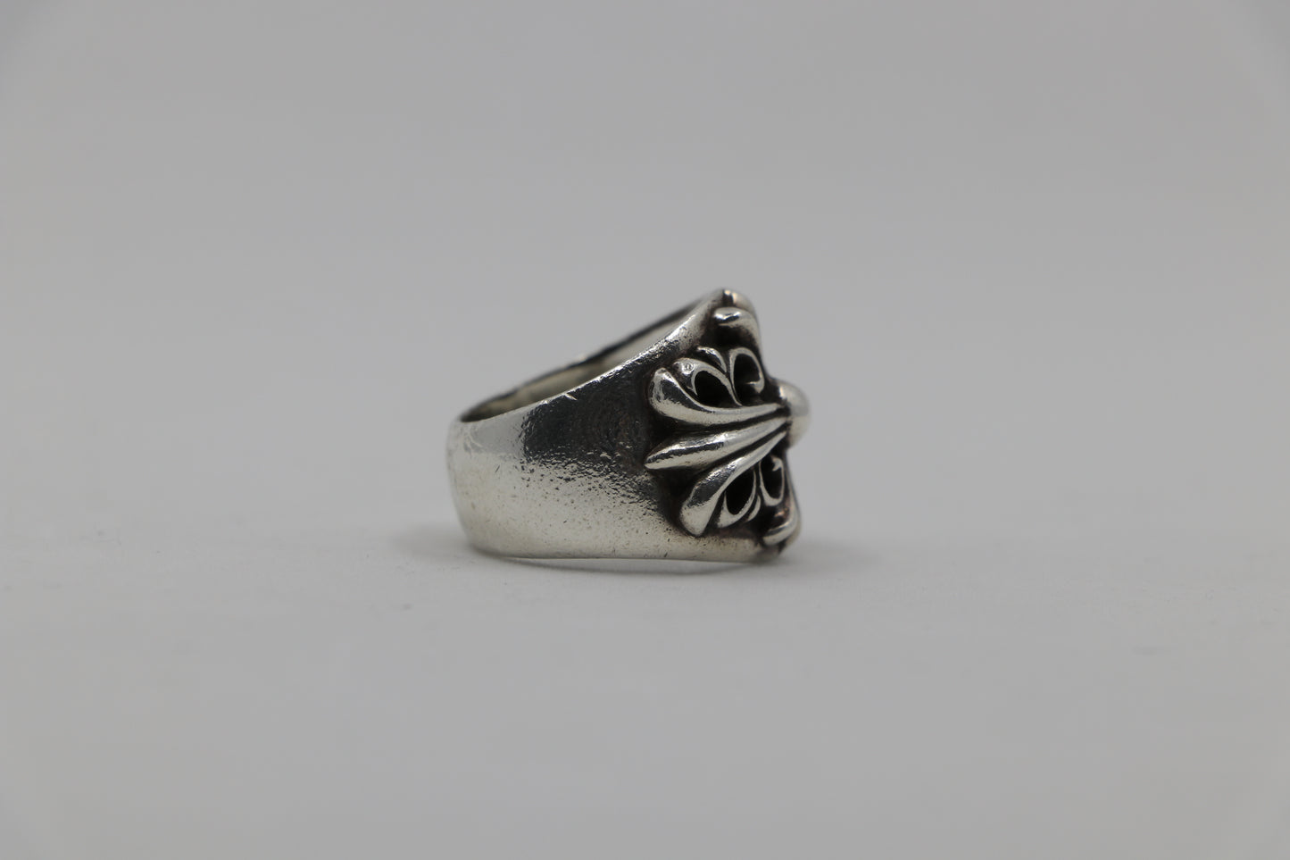 Chrome Hearts Silver Keeper Ring Size 8 | AVNTGRDNY NYC