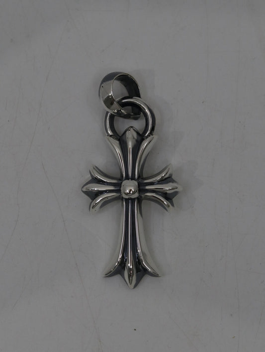 Chrome Hearts Tiny Cross Pendant