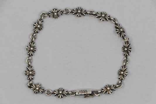 Chrome Hearts Tiny E Bracelet 12 Links Sterling Silver | AVNTGRDNY NYC