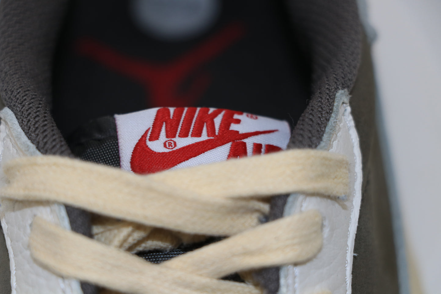 Travis Scott Reverse Mocha Air Jordan 1 Low Size 12 | AVNTGRDNY NYC