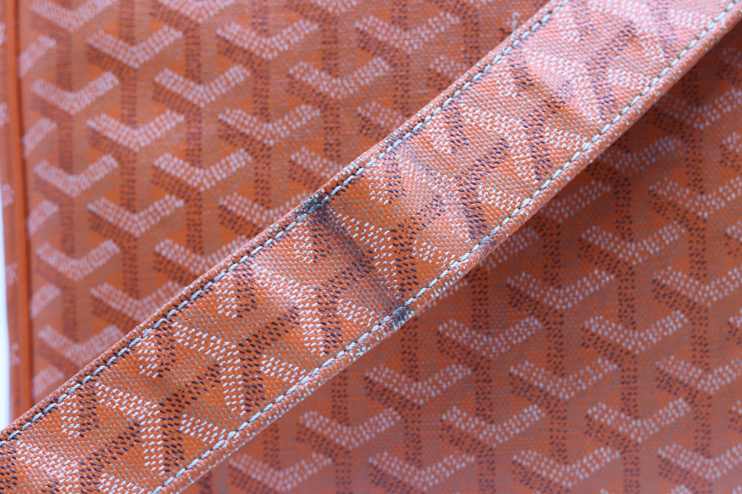 Goyard Messenger Bag Orange