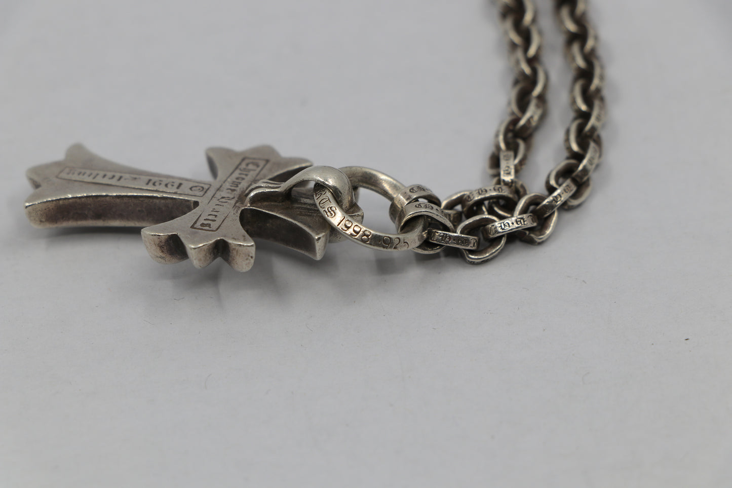 Chrome Hearts Small Cross Pendant on 24” Paper Chain Sterling Silver | AVNTGRDNY NYC