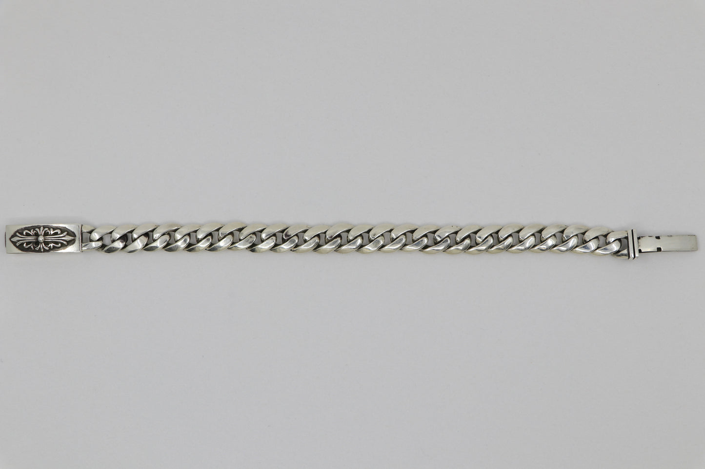 Chrome Hearts Silver Floral Mini ID Bracelet Classic Link 24 Links 8.5” | AVNTGRDNY NYC