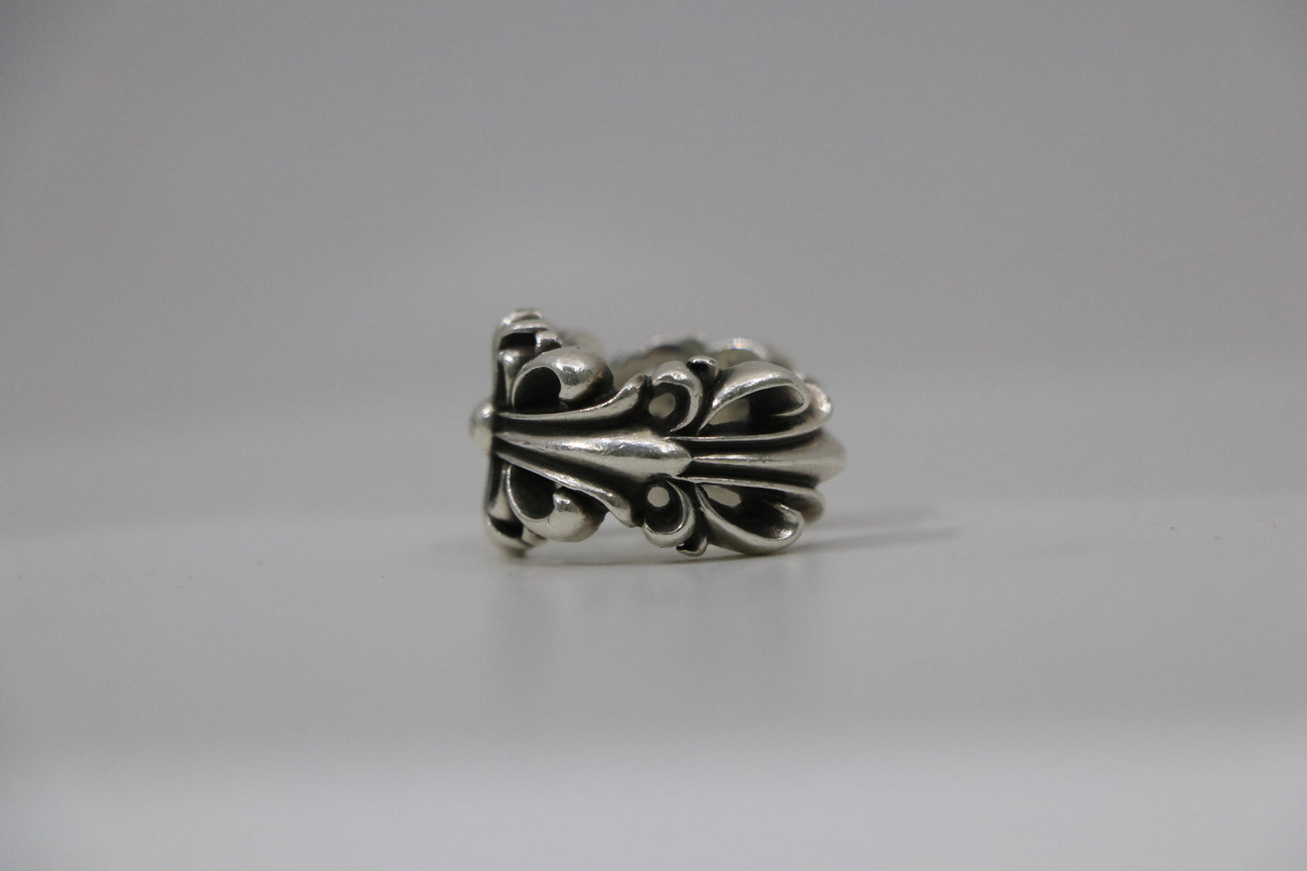 Chrome Hearts Double Floral Ring Size 6 | AVNTGRDNY NYC