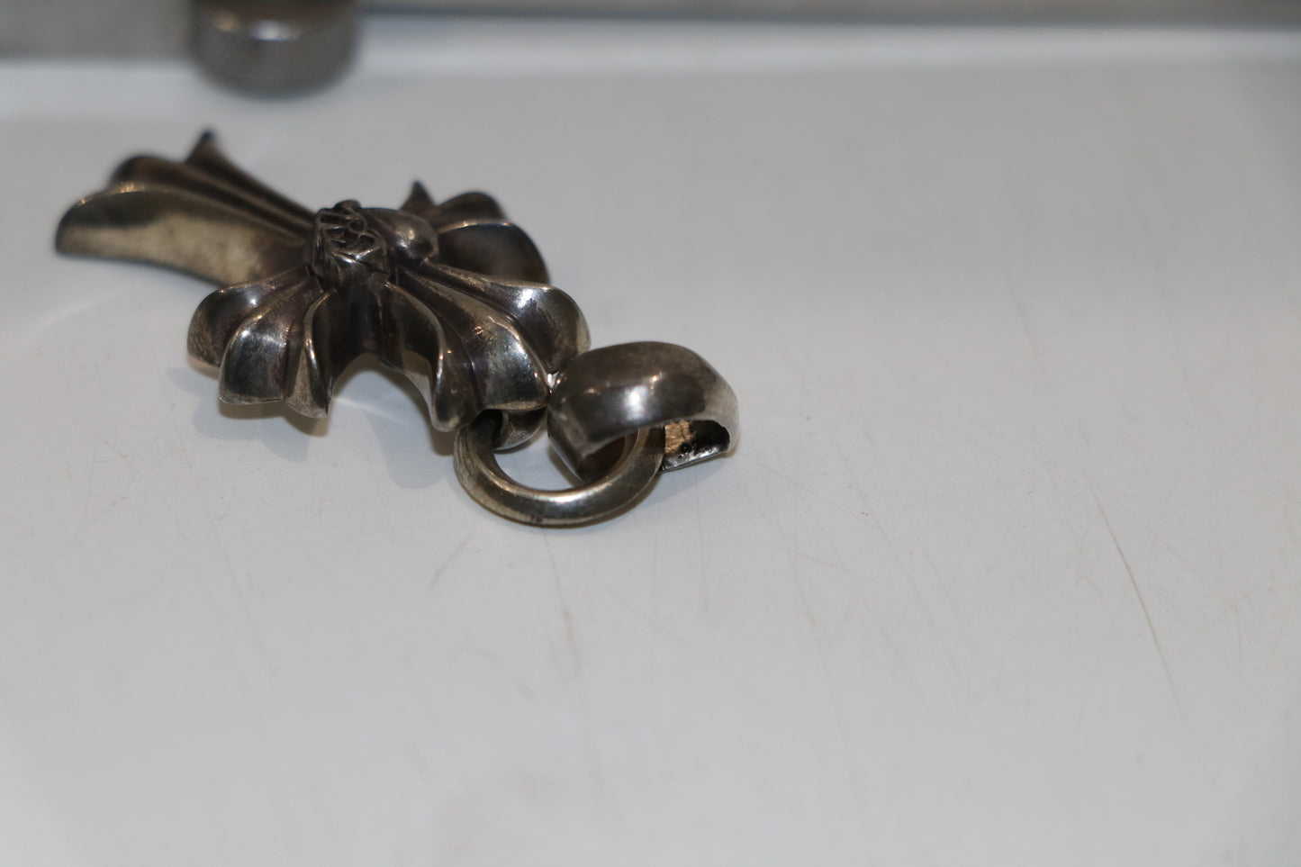 Chrome Hearts Small Cross Heart Pendant | AVNTGRDNY NYC