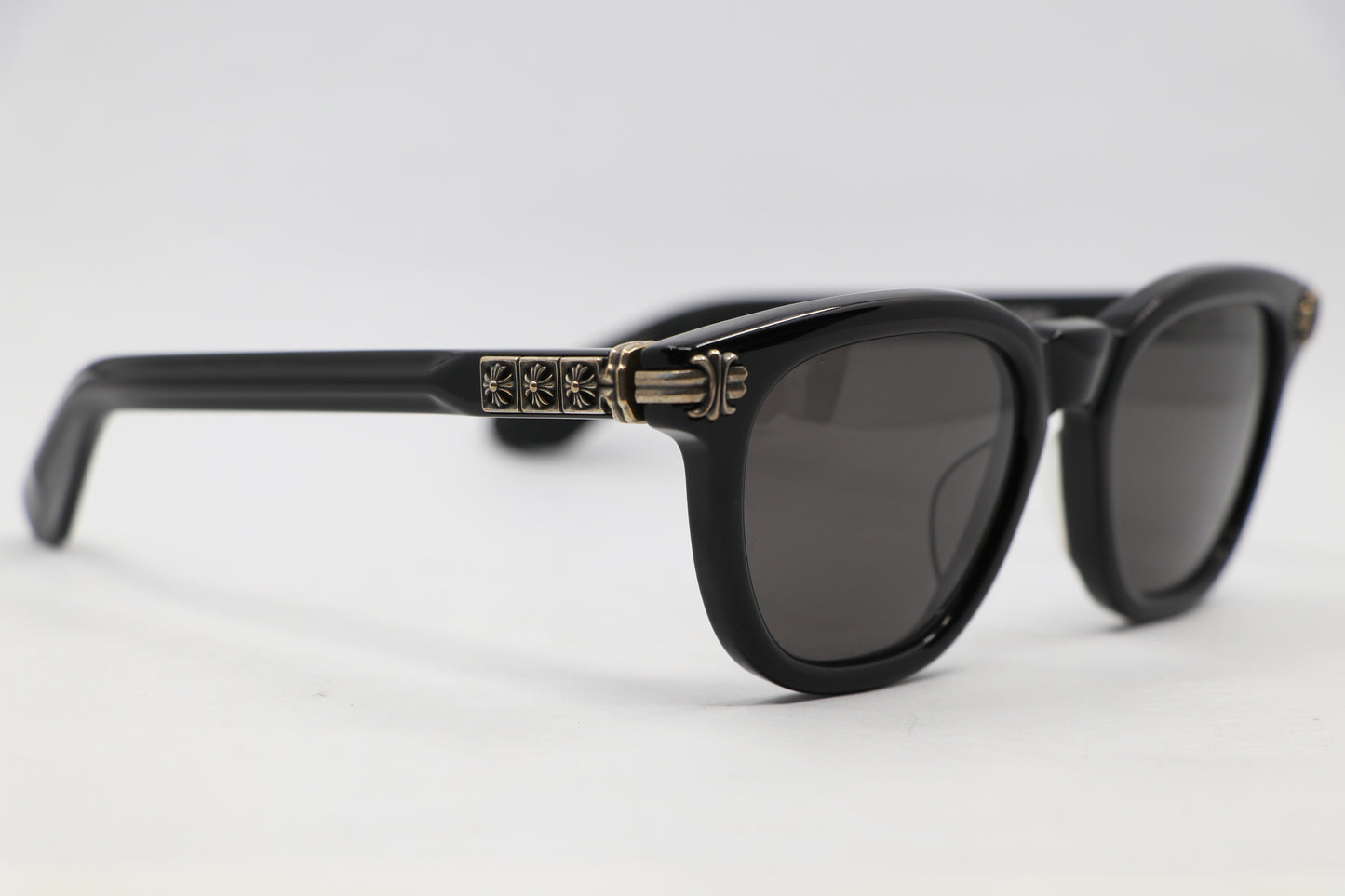 Chrome Hearts Smoke Show Sunglasses| AVNTGRDNY NYC