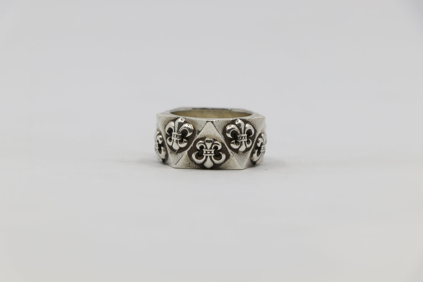 Chrome Hearts Pentagon BS Fleur Ring Size 7| AVNTGRDNY NYC