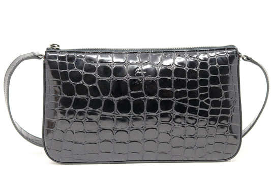 Christian Louboutin
Loubila Alligator-Embossed Leather Shoulder Bag