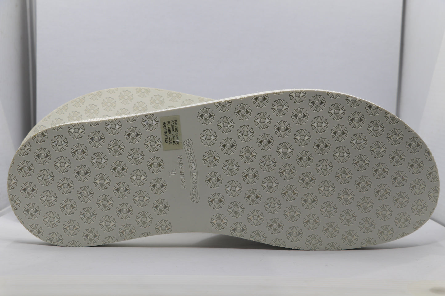 Chrome Hearts Horseshoe Embroidered Slippers White Size L| AVNTGRDNY NYC